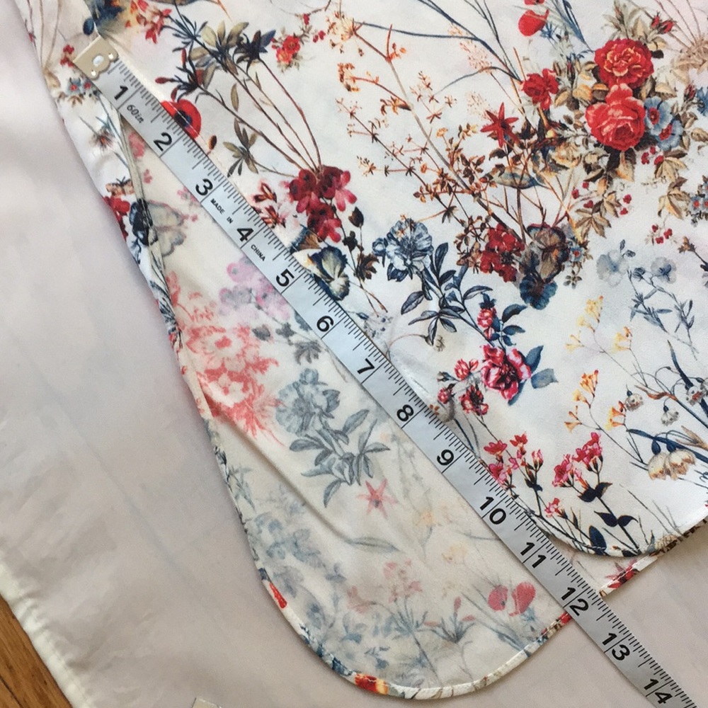 Floral Shift Dress - Picture 10 of 12